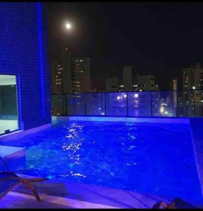 Flat - Boa Viagem Ate 5 Pessoas, Andar Alto Vista Mar, Piscina, Wifi 500mbps, *