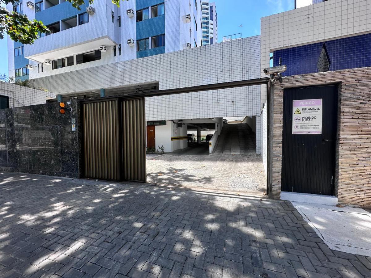 Flat - Boa Viagem Ate 5 Pessoas, Andar Alto Vista Mar, Piscina, Wifi 500mbps,