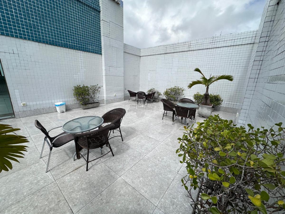 Flat - Boa Viagem Ate 5 Pessoas, Andar Alto Vista Mar, Piscina, Wifi 500mbps,